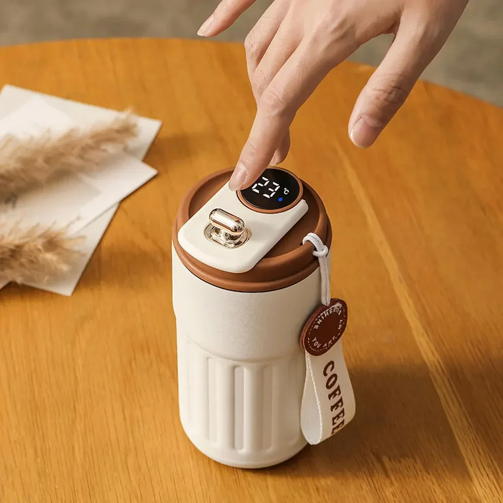 450ml Smart Travel Mug with LED Display - Image 2