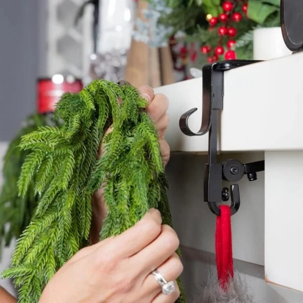 Adjustable Fireplace Stocking and Garland Hanger Set - Image 4