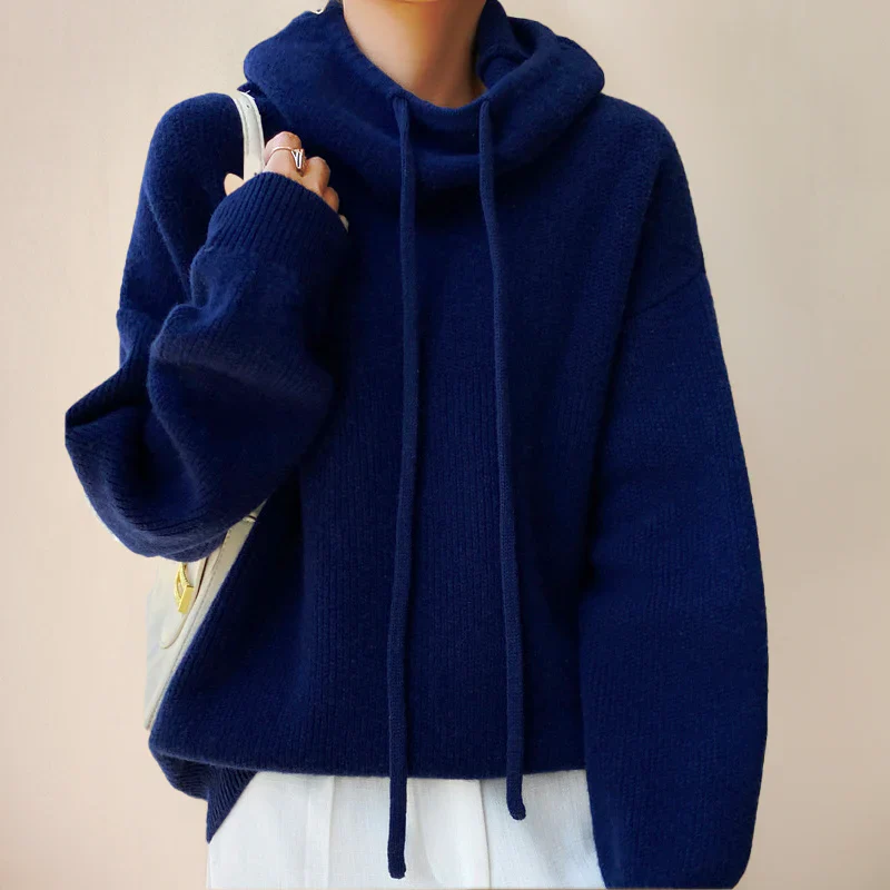 Turtleneck Sweater Made of Merino Wool for Women - Image 4