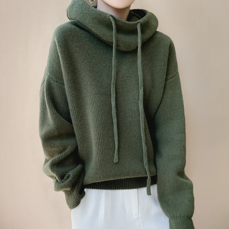 Turtleneck Sweater Made of Merino Wool for Women - Image 5