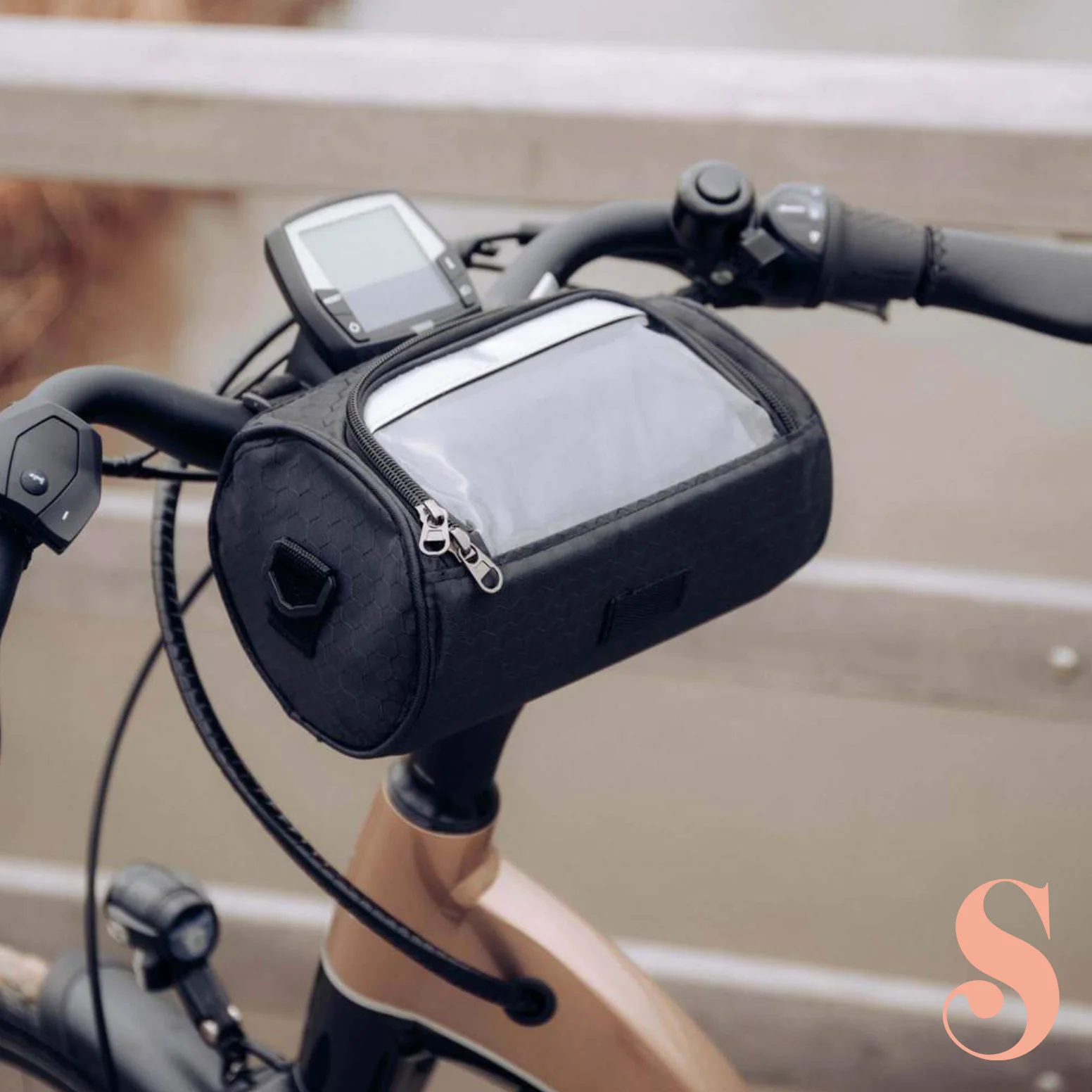 Bicycle Bag With Touchscreen - Image 6