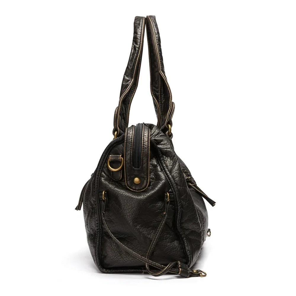 Black Handbag for Classes - Image 7