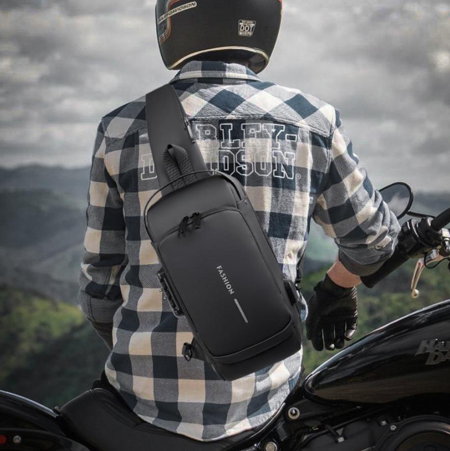 Carbon Fiber Anti-Theft Backpack - Image 3