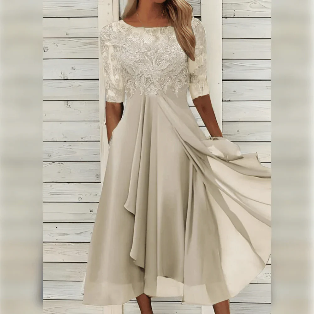 Chic and Comfortable Dress - Image 5