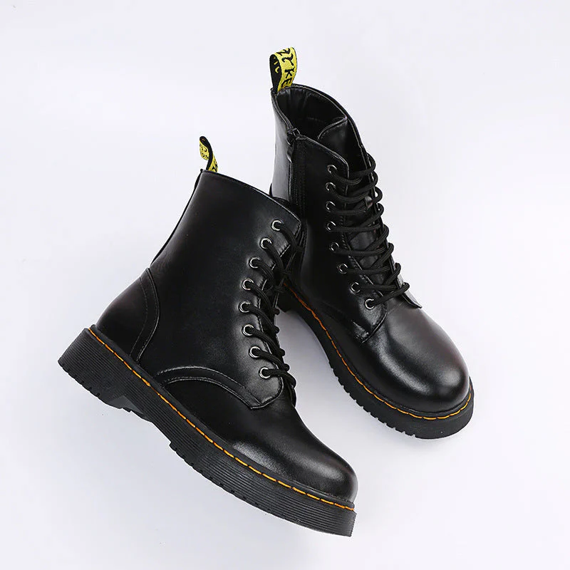 Comfortable boots with laces and a zipper - Image 4