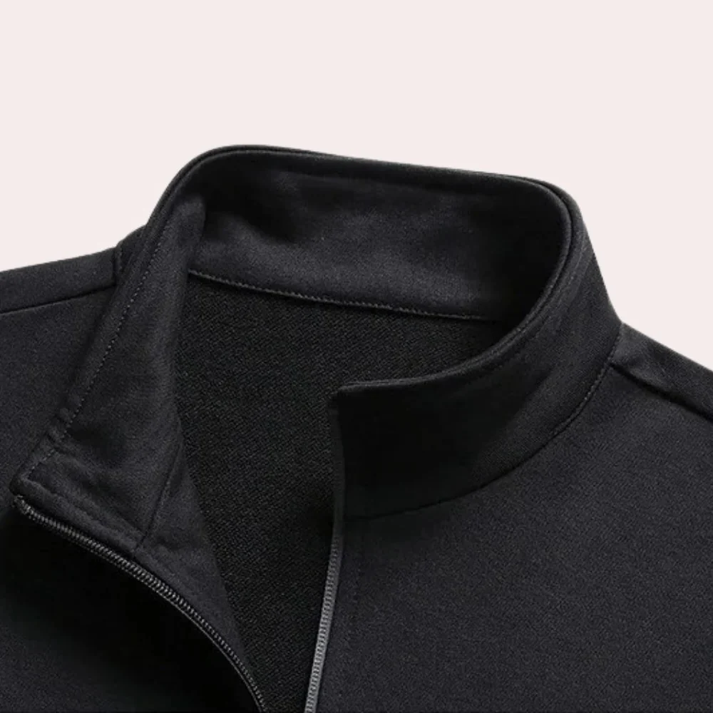 Comfortable Men's Tracksuit - Image 3
