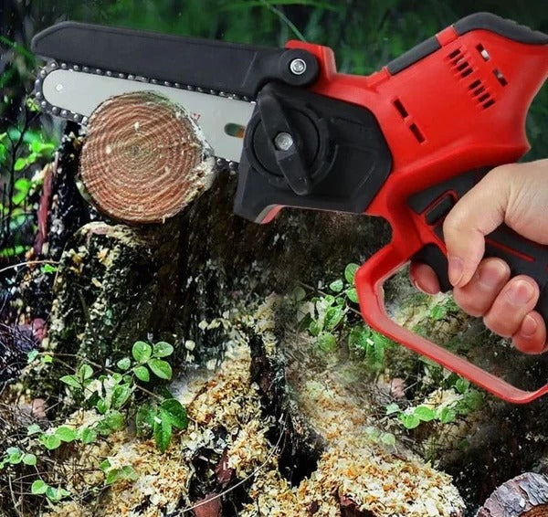Compact Cordless Chainsaw - Image 4