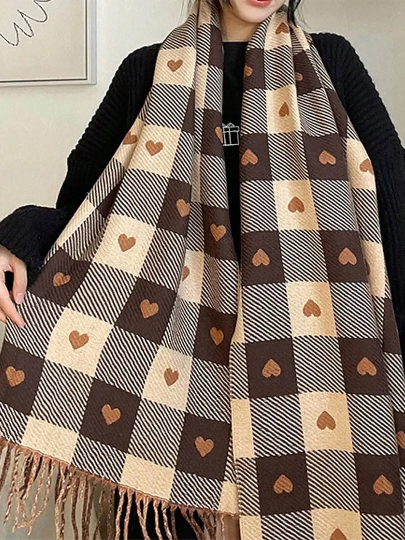 Cozy Checkered Winter Scarf Shawl - Image 2