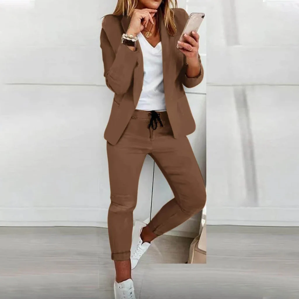 Elegant and Comfortable Blazer Set - Image 6