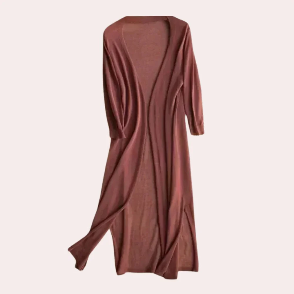 Elegant and Lightweight Women's Vest - Image 8