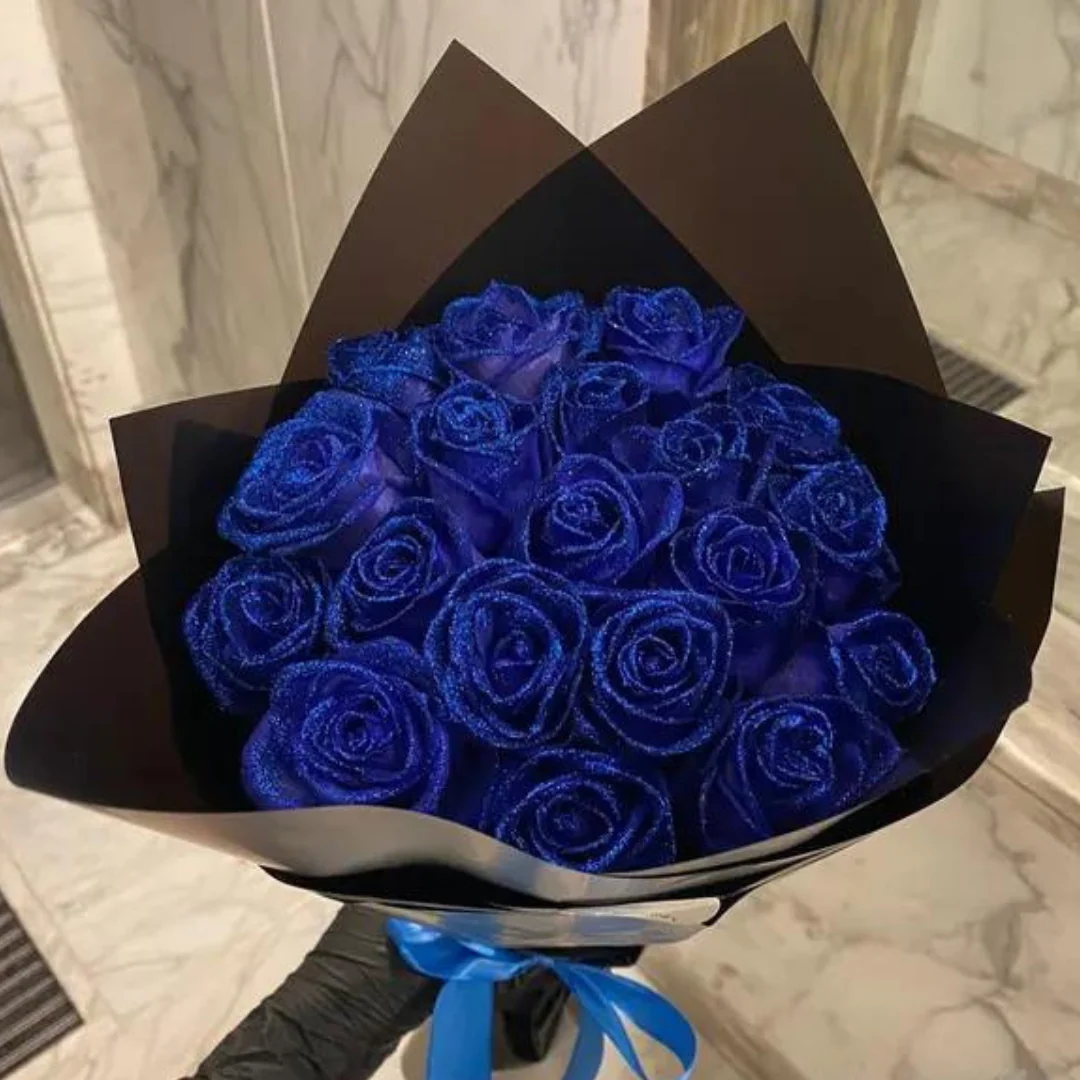 Glittering Roses - Image 3