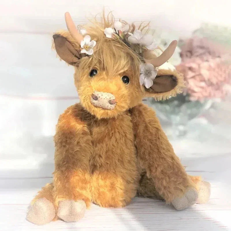 Highland Cow Wearing Flowers - Image 2