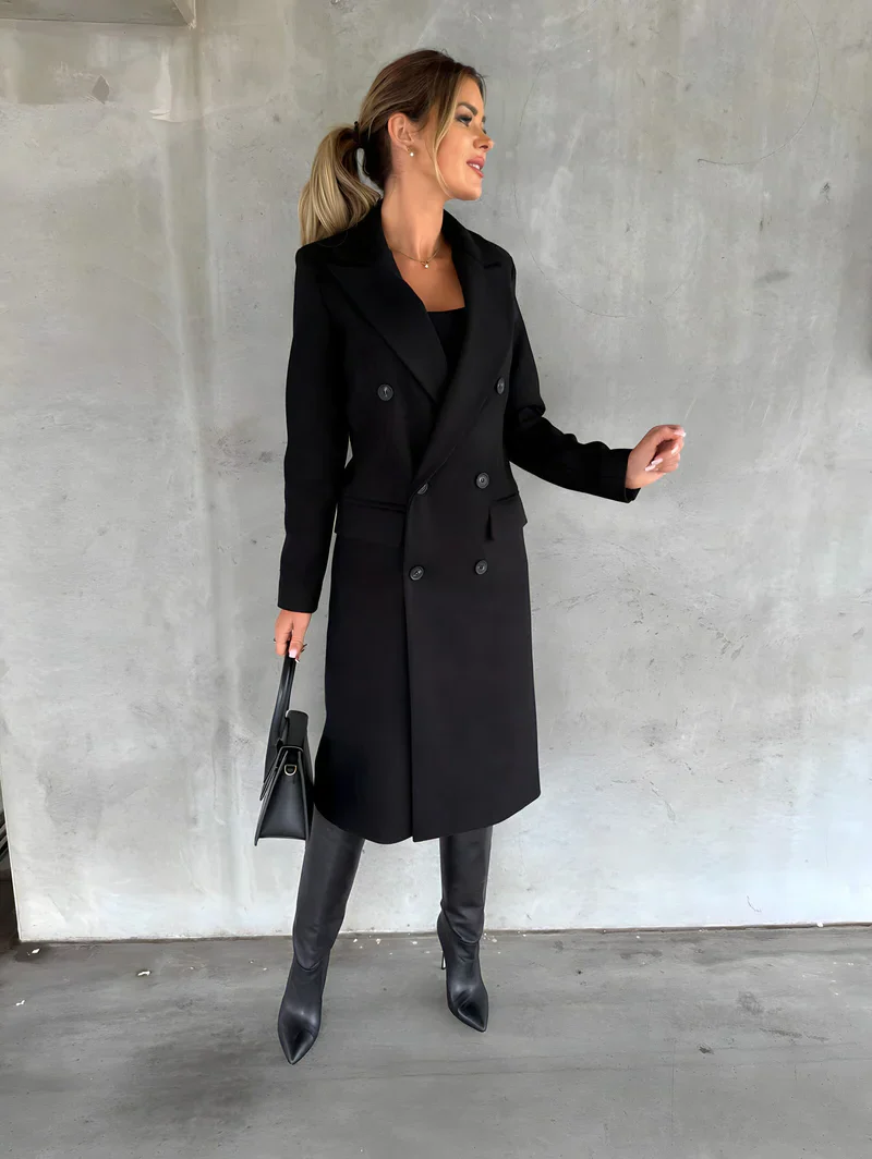 Elegant coat with a timeless style - Image 2
