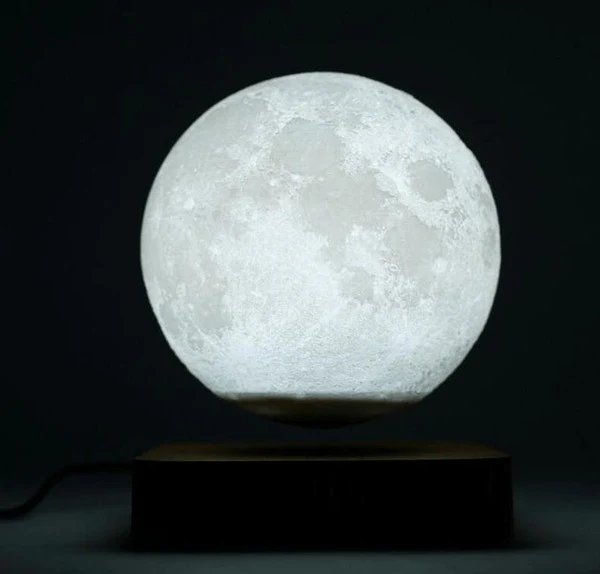 Magnetically Levitated Lunar Lamp - Image 4