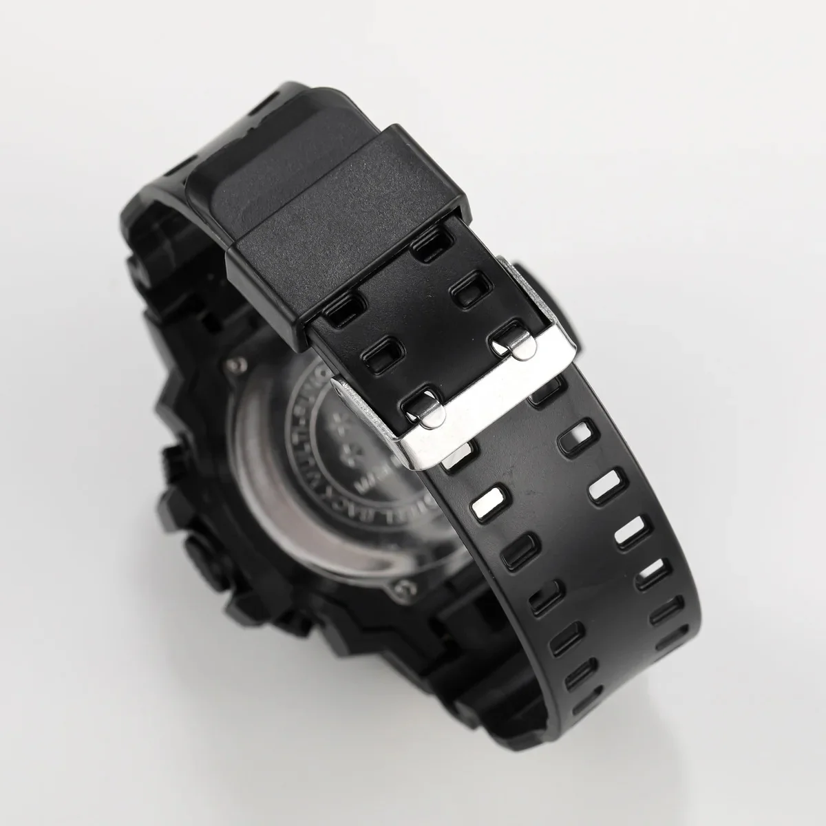 Men's Digital Sports Watch - Image 3