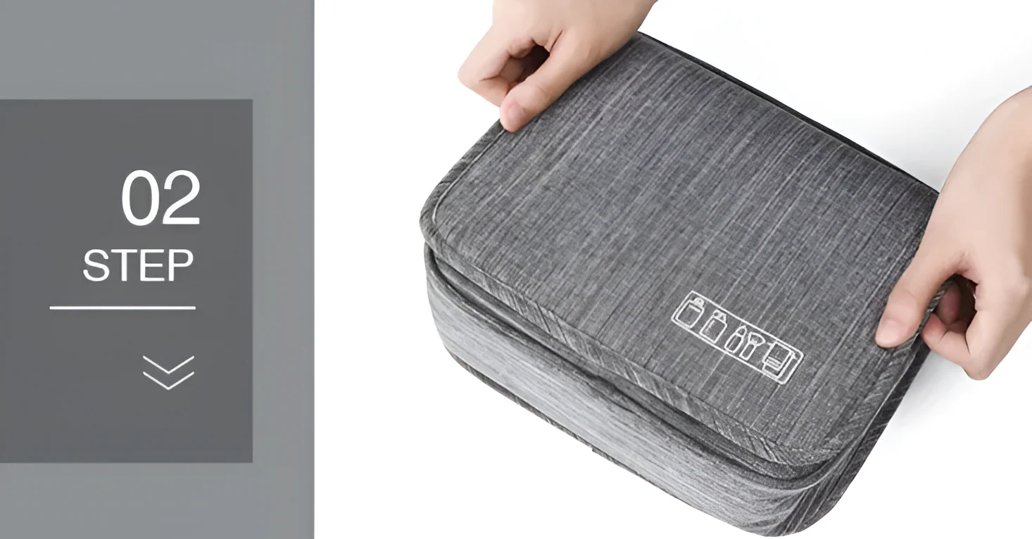 Men's Hanging Toiletry Bag - Image 8