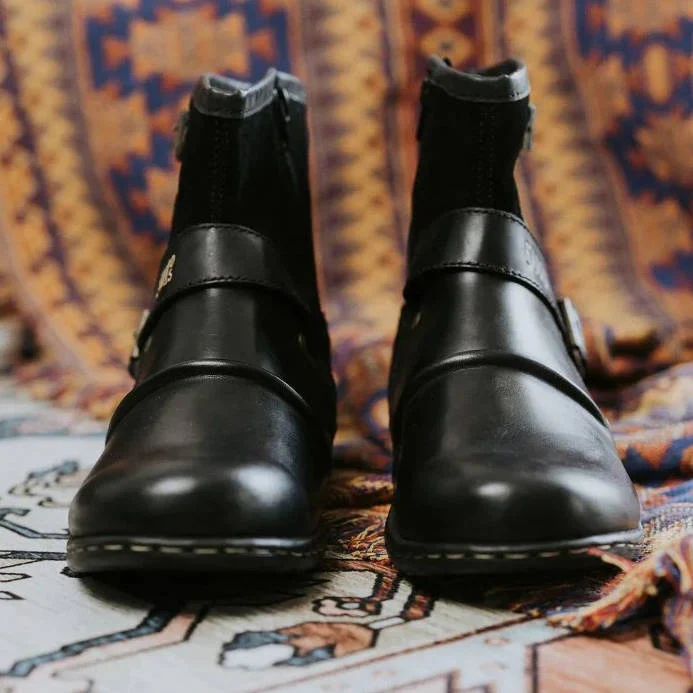Men's Vintage Style Buckled Ankle Boots - Image 4