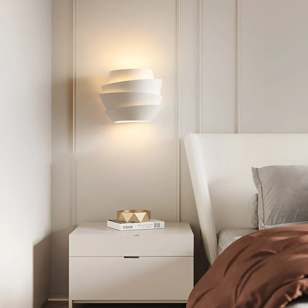 Modern Scandinavian wall lamp with double spotlight - Image 3