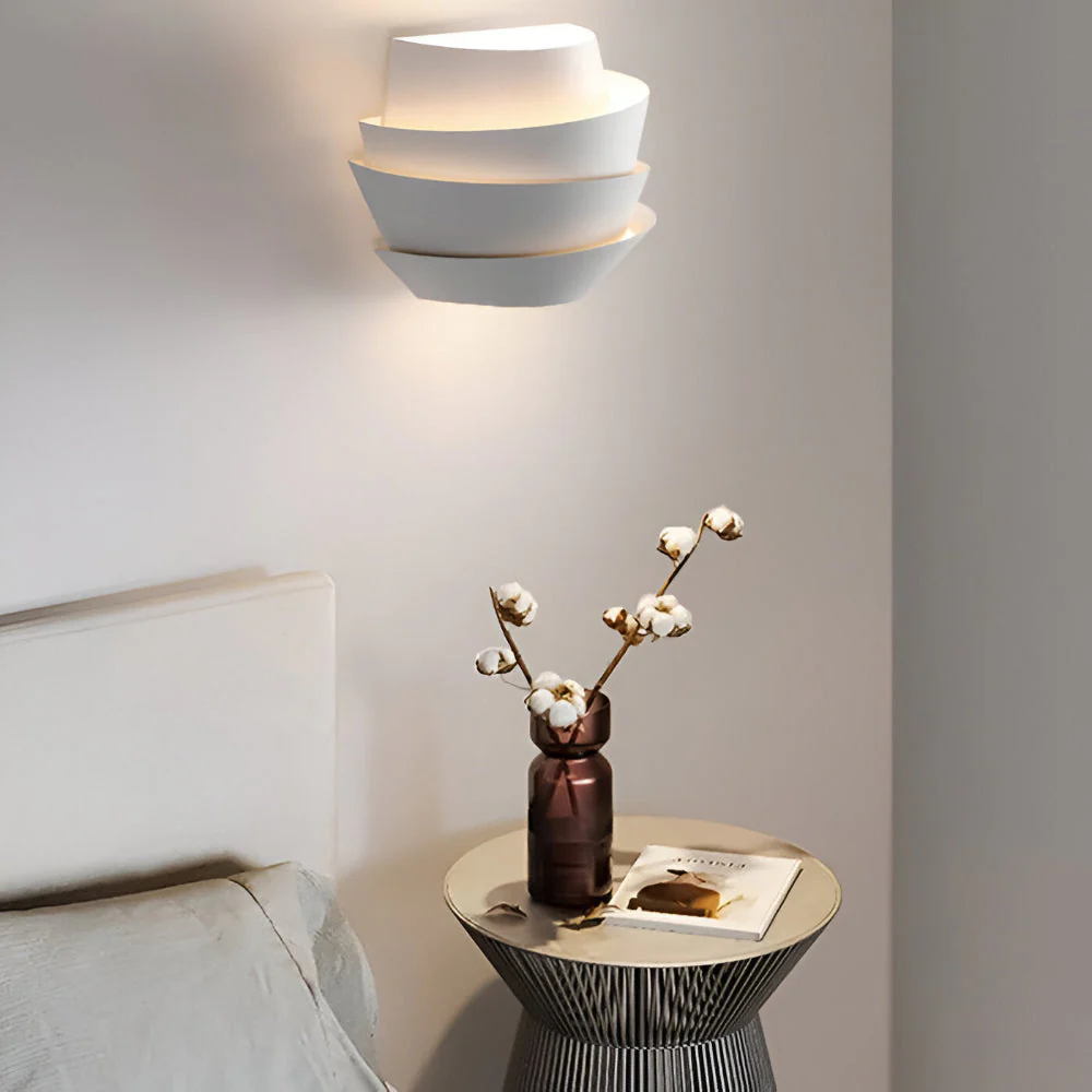 Modern Scandinavian wall lamp with double spotlight - Image 5