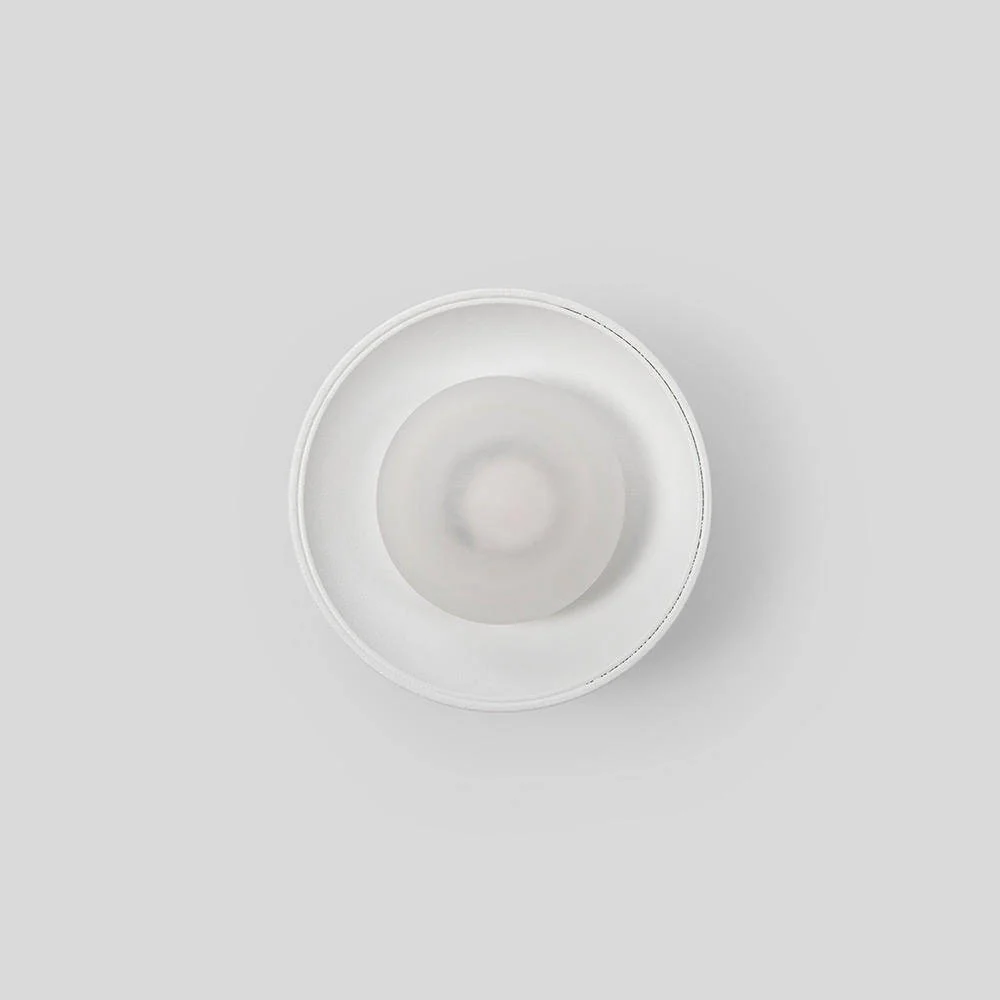 Nordic Modern Black Wall Lamp - Image 3