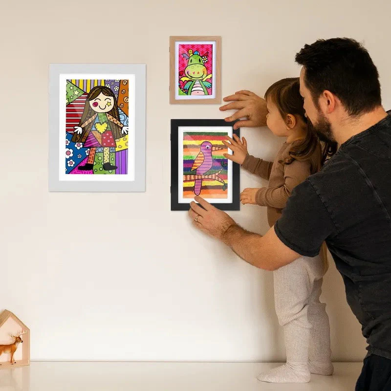 Picture frame - for up to 150 drawings - Image 4