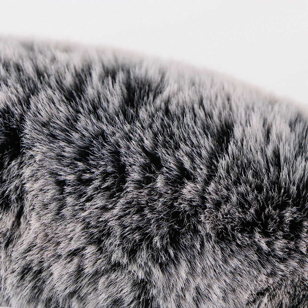 Plush Winter Car Steering Wheel Cover - Image 4