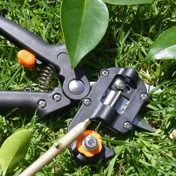 Professional Grafting & Pruning Tool - Image 3