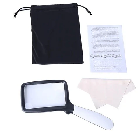 Reading Magnifier With LED Lighting - Image 3