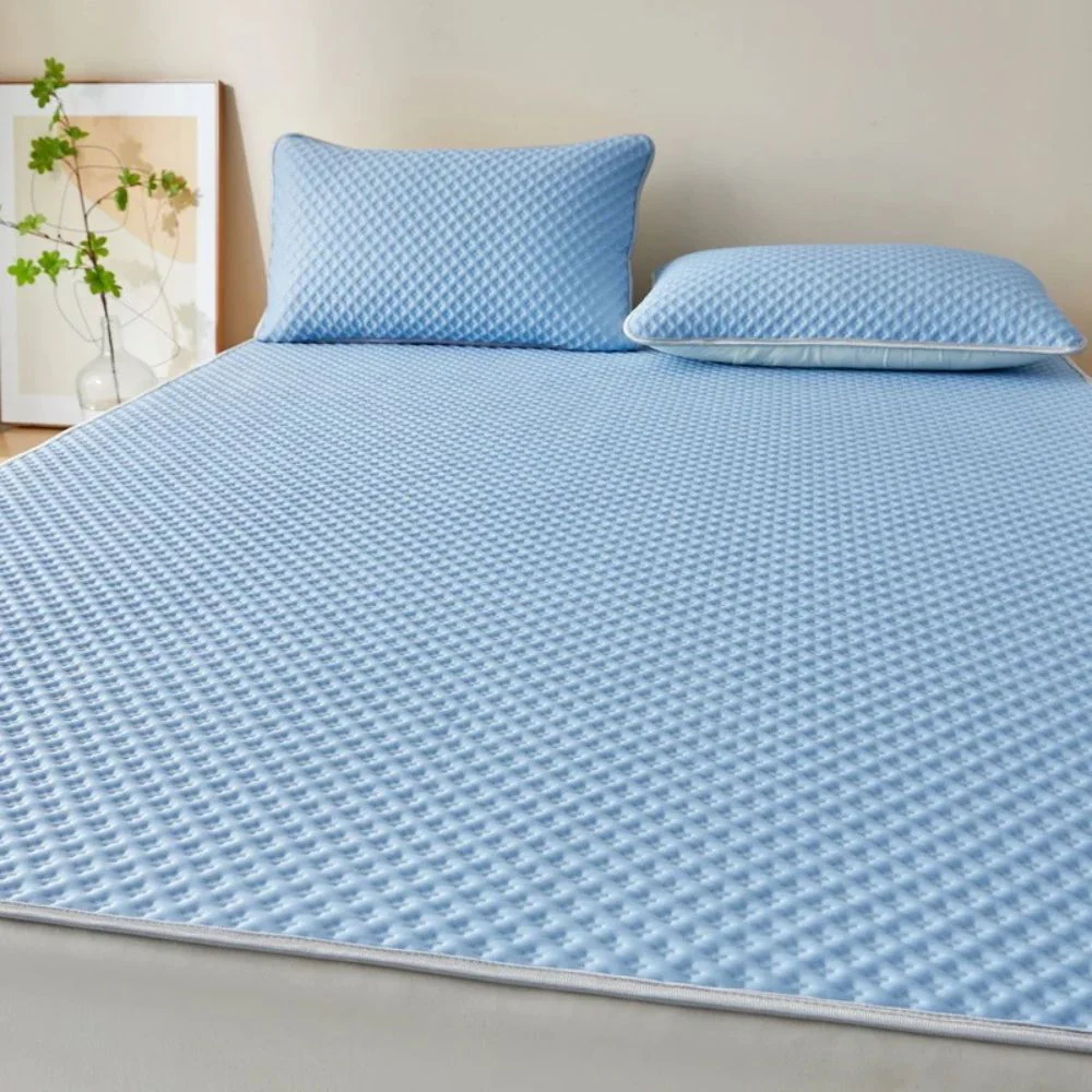 Lightweight Bedding - Image 7