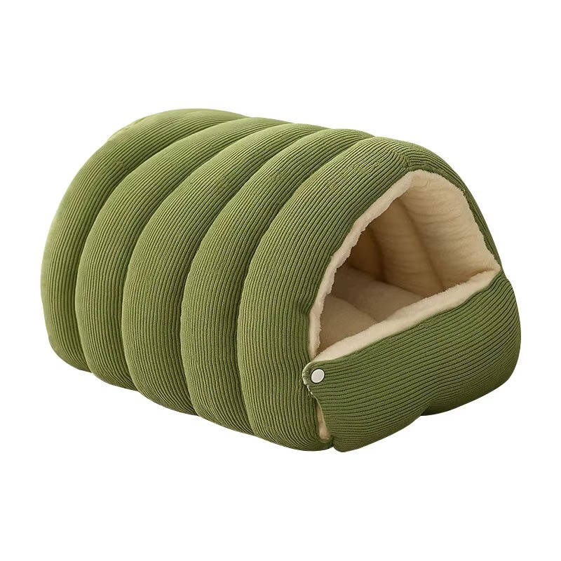Removable and Washable Winter Closed off Cat Bed - Image 8