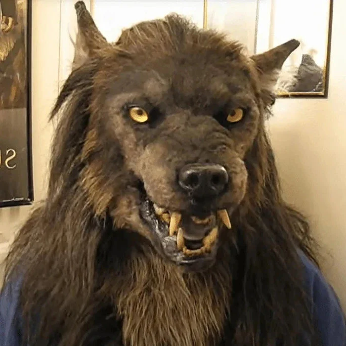 Scary Wolf Mask - Costume Mask for Halloween Masquerade Party - Image 3
