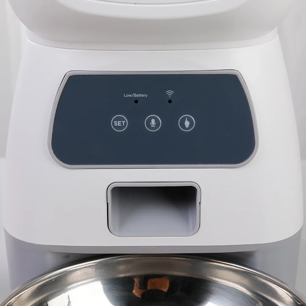 Smart Automatic Pet Feeder For Dogs And Cats - Image 3