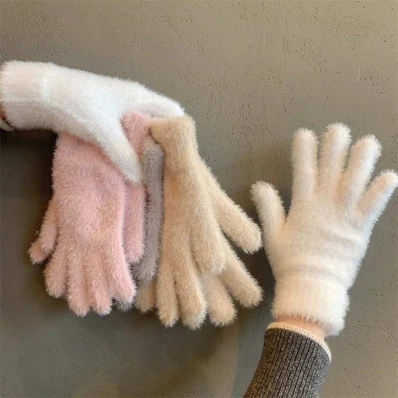 Soft Plush Winter Gloves for Women - Image 4