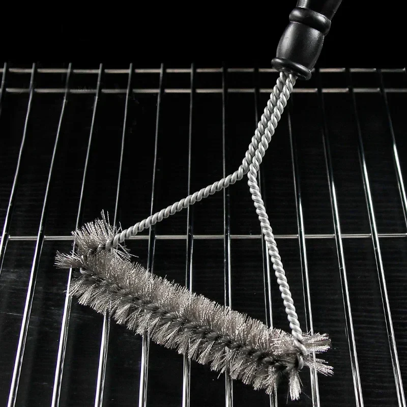 Stainless Steel Barbecue Grill Brush Cleaner - Image 3