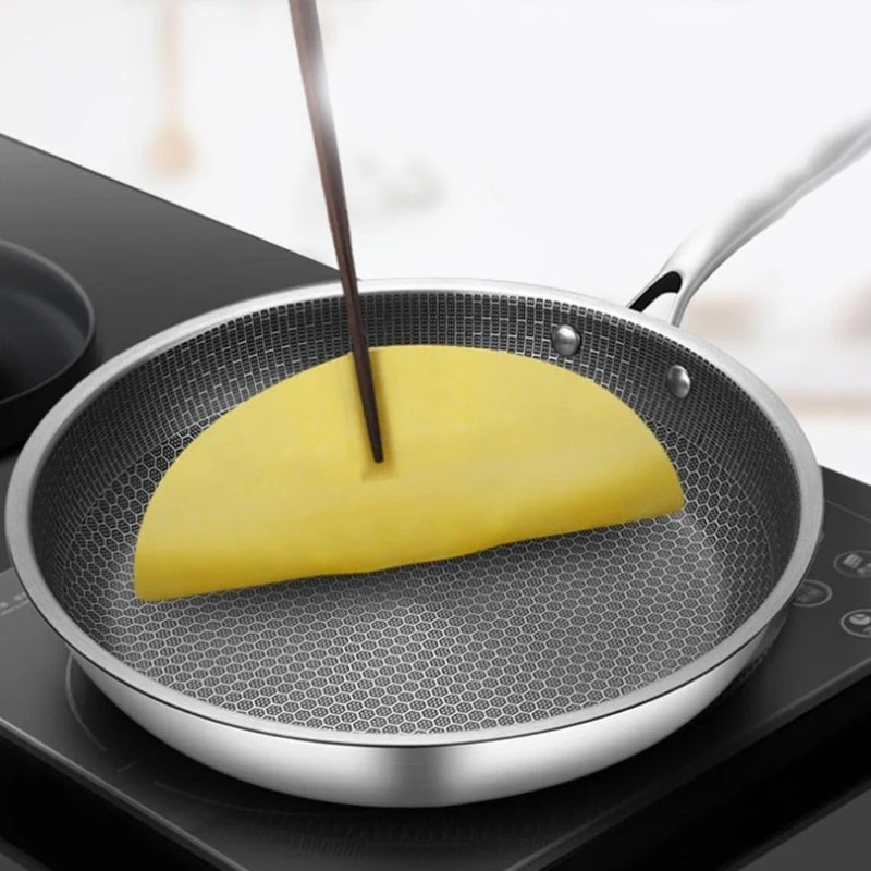 Stainless steel frying pan with non-stick coating for effortless cooking - Image 2