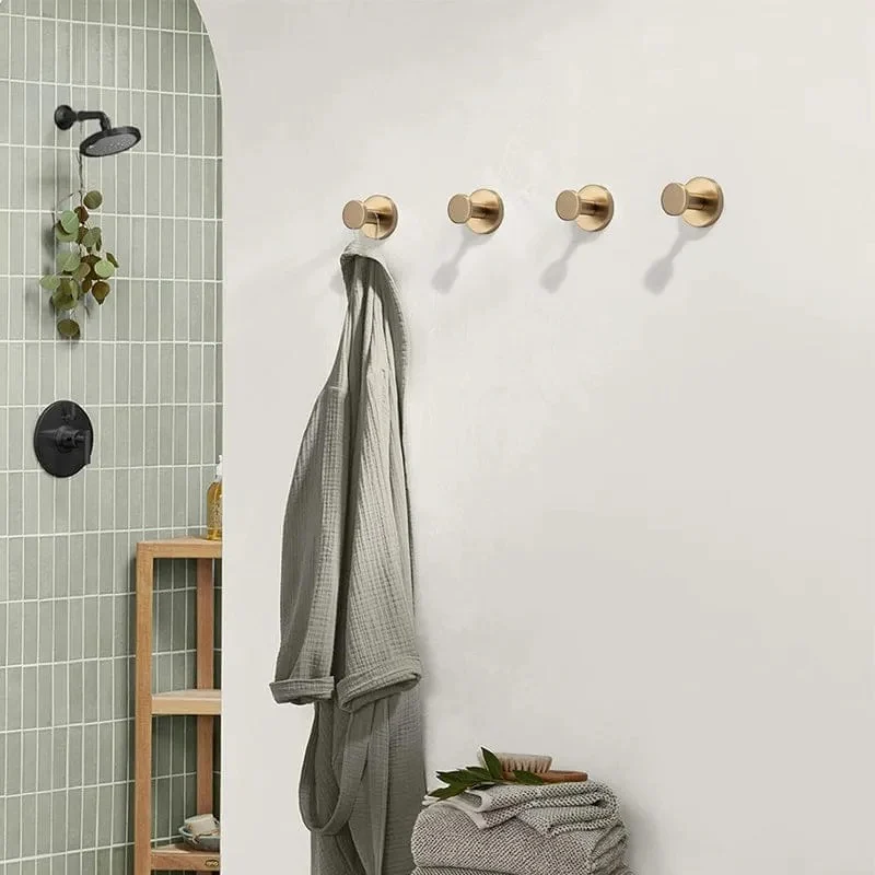 Suction Cup Hooks - Image 10