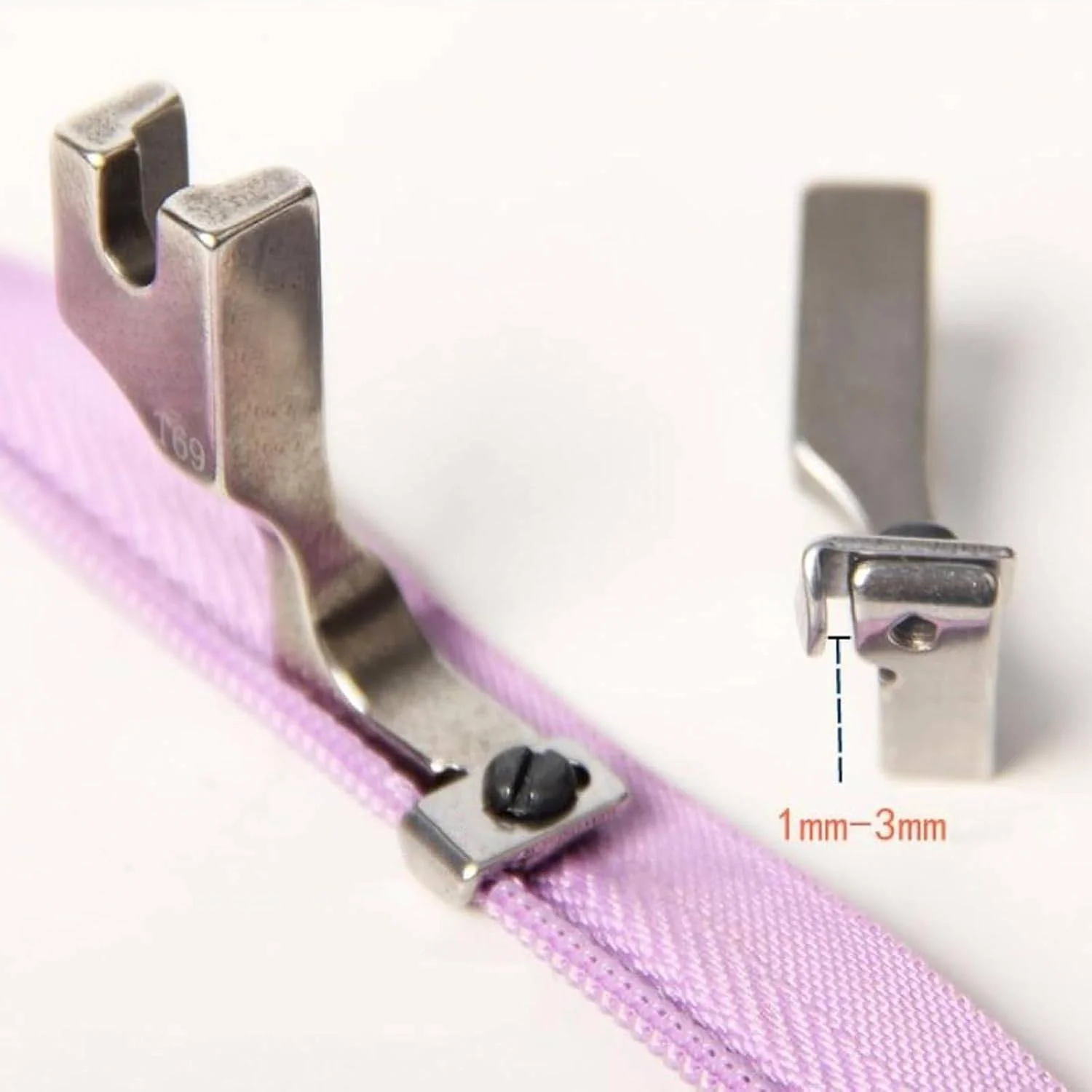 T69 Invisible Zipper Presser Foot - Image 4