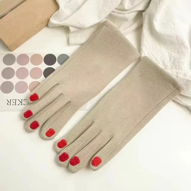 Touch Screen Winter Gloves with Nail Polish Design - Image 5