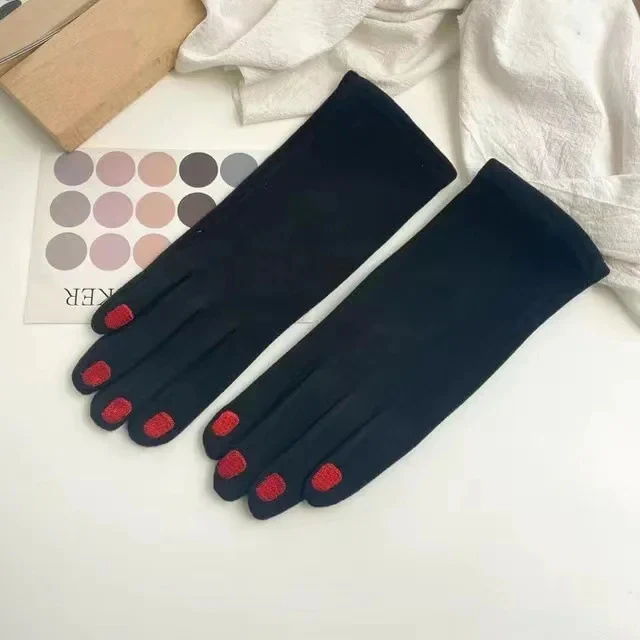 Touch Screen Winter Gloves with Nail Polish Design - Image 6