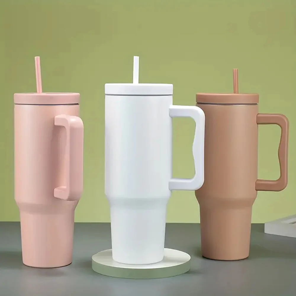 Trendy Stainless Steel Insulated Water Bottle with Straw and Handle - Image 4