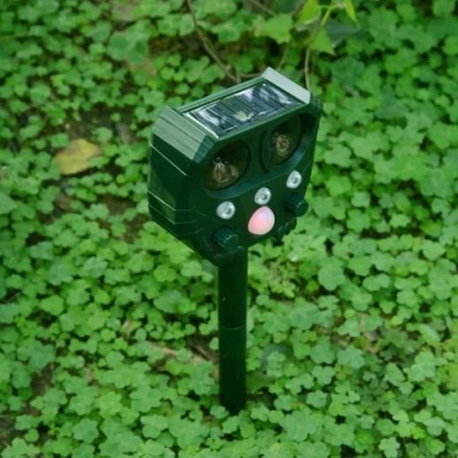 Ultrasonic Solar Snake Repeller - Image 3