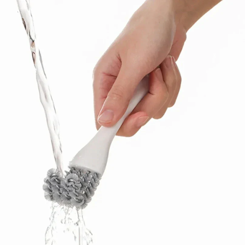 V-Shaped Barbecue Grill Brush with Scraper - Image 3