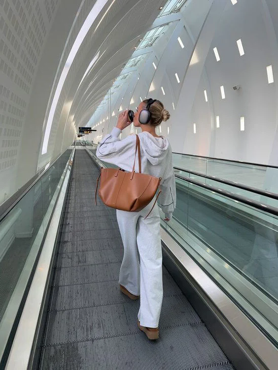 Vintage women's tote bag | Spacious shoulder bag - Image 5