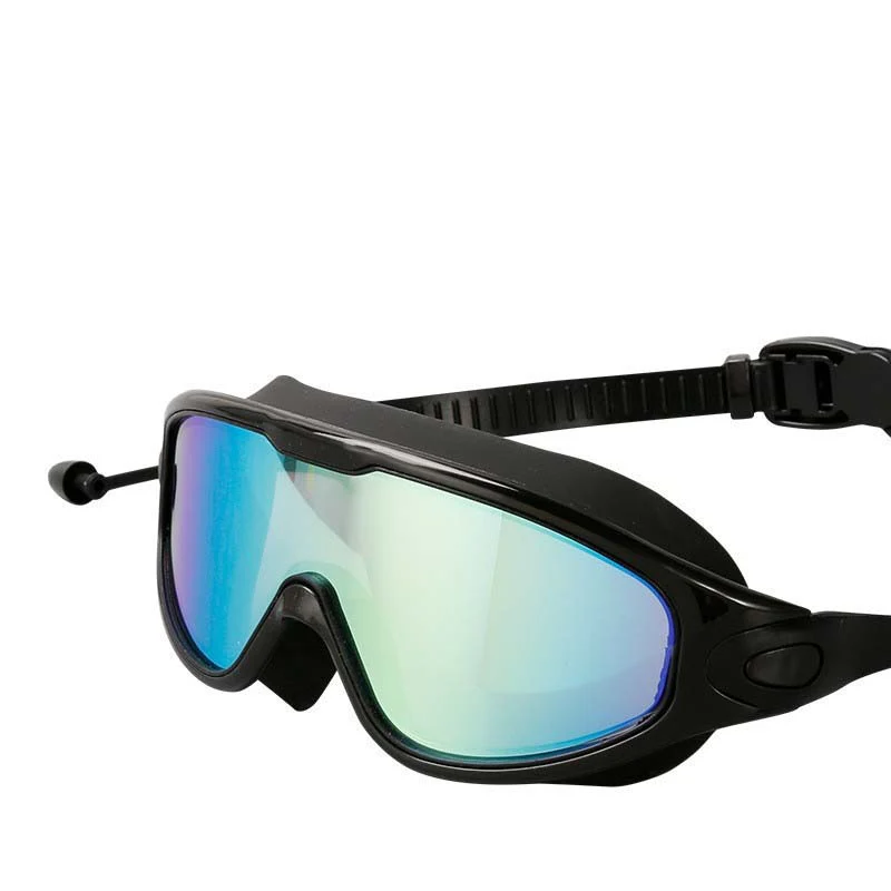 Wide-Angle Swimming Goggles With Anti-Fog Effect
