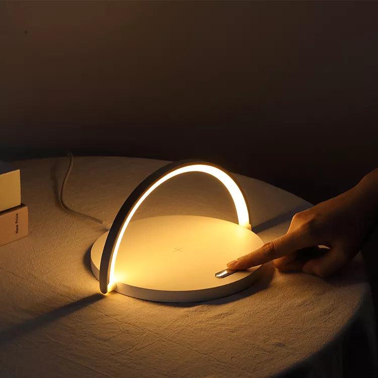 Wireless Charging Lamp for Stylish Lighting and Charging in One - Image 3