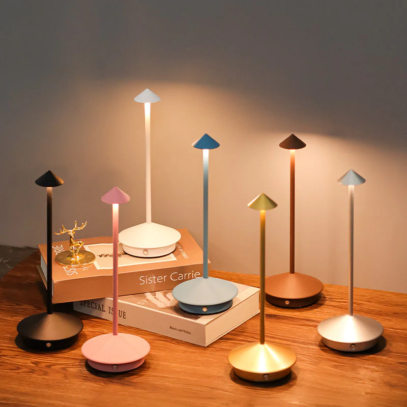 Wireless LED table lamp in an elegant design