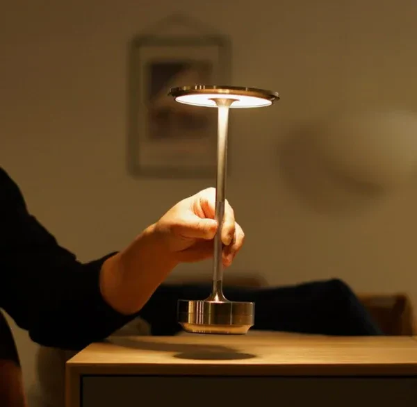 Wireless Table Lamp - Image 5