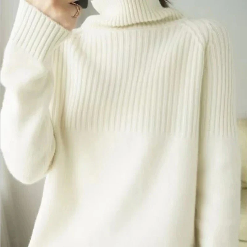 Women's Cashmere Sweater Turtleneck - Image 9