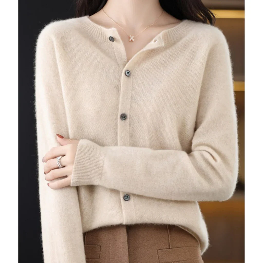 Women's round neck cardigan sweater - Image 15