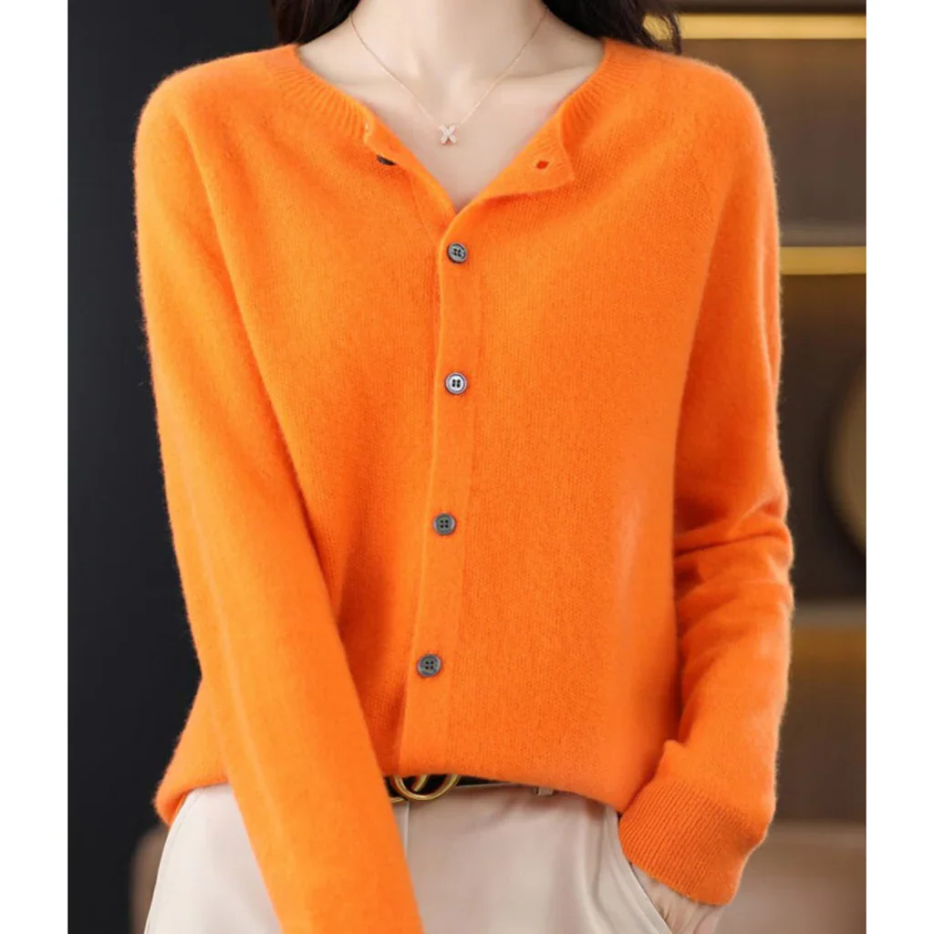 Women's round neck cardigan sweater - Image 8